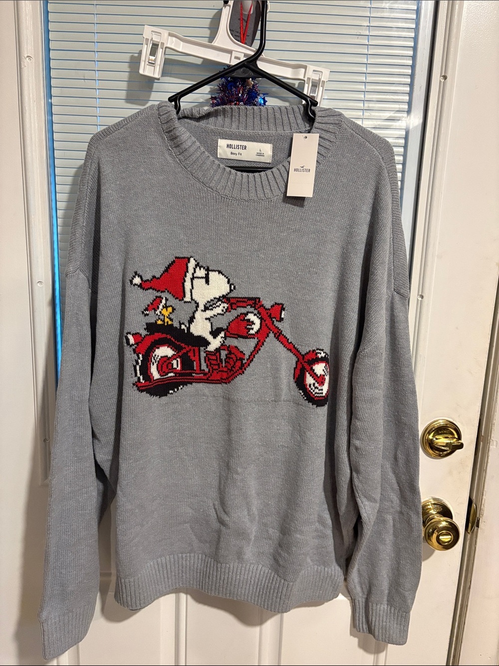 Hollister Men's Light Gray Sweater with Red Snoopy Motorcycle Graphic Sz L